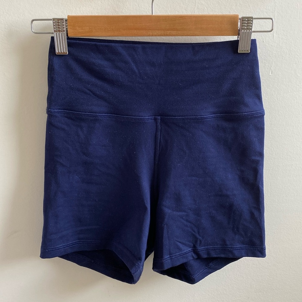 Fleo True High Contour shorts